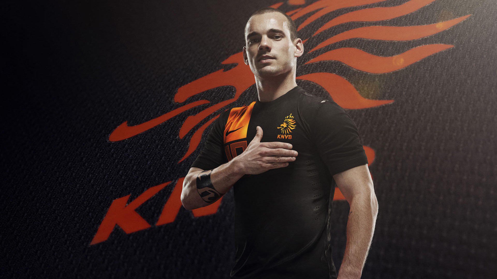 欧冠淘汰赛之夜，东契奇数据全面爆炸，当篮球之神同时点亮两个半球